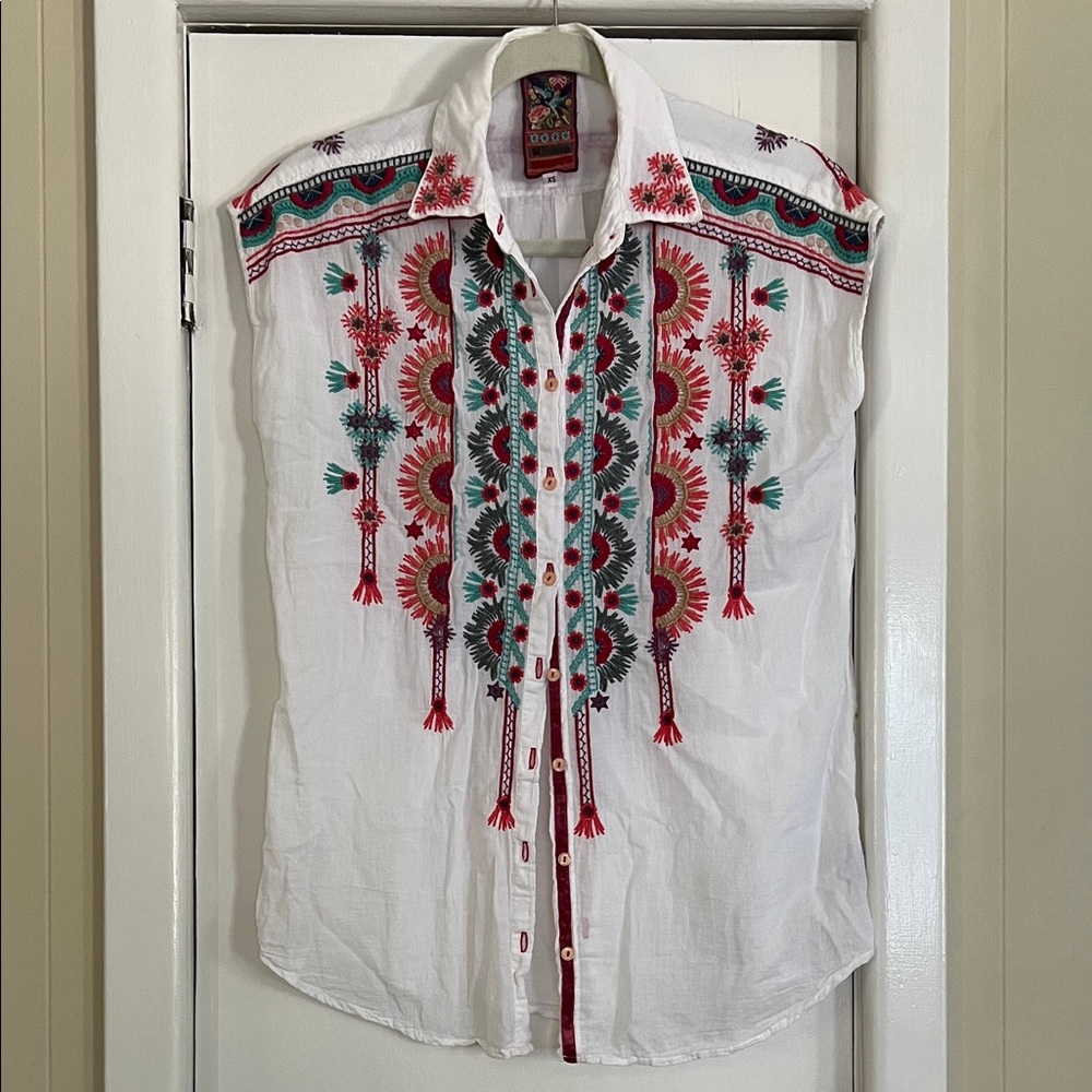 Johnny Was White Embroidered Button Down Shirt